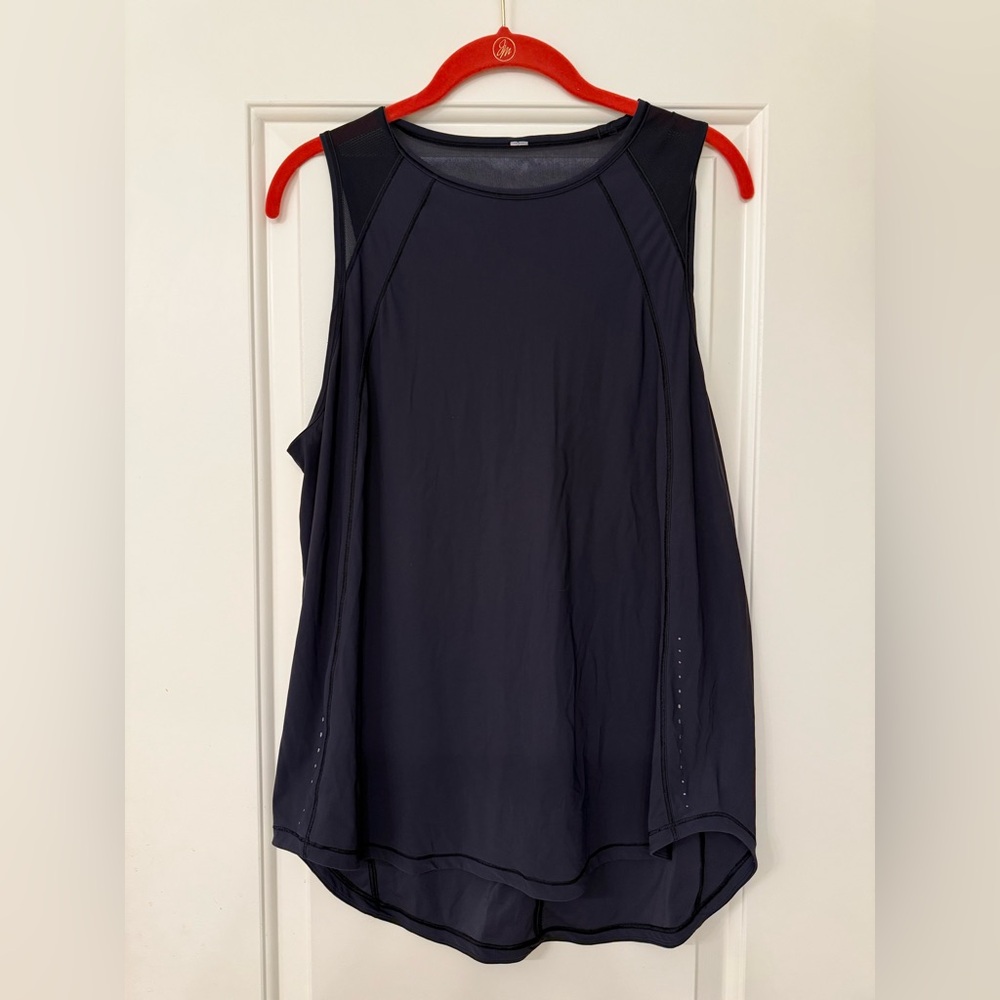 Lululemon Athletica Black and‎ White Sleeveless Relaxed Tank Top